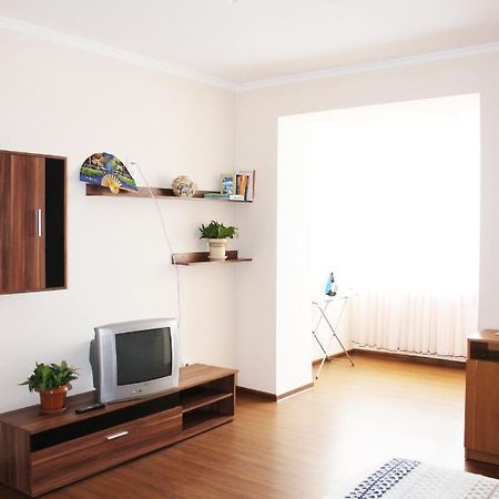 Apartament Центр Міста Однокімнатна Новобудова Łuck Zewnętrze zdjęcie