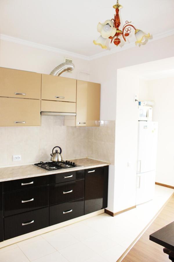 Apartament Центр Міста Однокімнатна Новобудова Łuck Zewnętrze zdjęcie