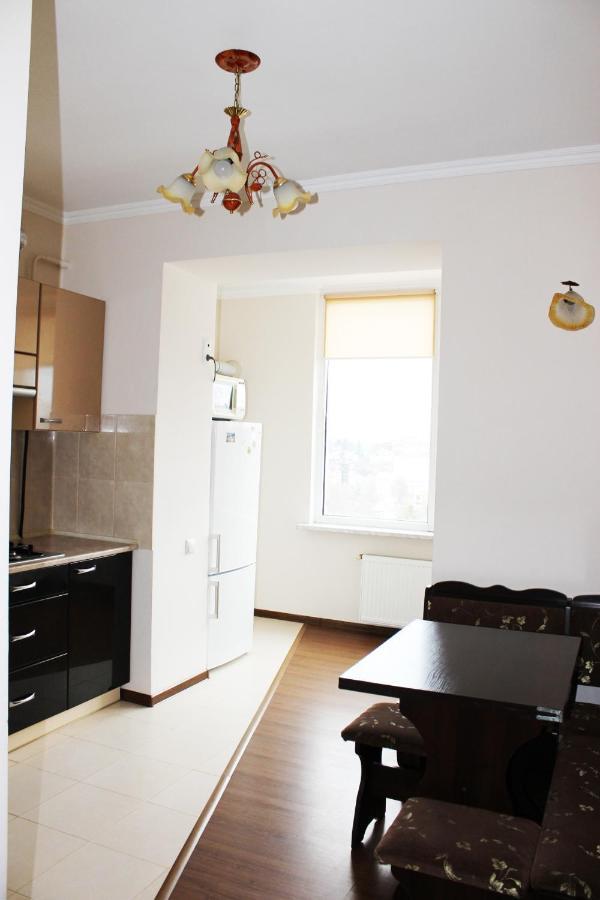 Apartament Центр Міста Однокімнатна Новобудова Łuck Zewnętrze zdjęcie